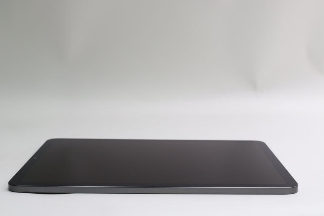 iPad Air 5th gen, 64GB, Wi-Fi, Space Gray, MM9C3LL/A + Pencil