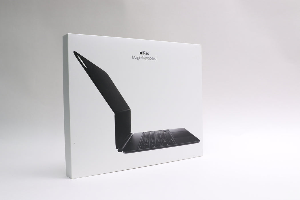 Brand New! Apple Magic Keyboard for iPad Pro 13" (M5) - Black, MWR53LL/A