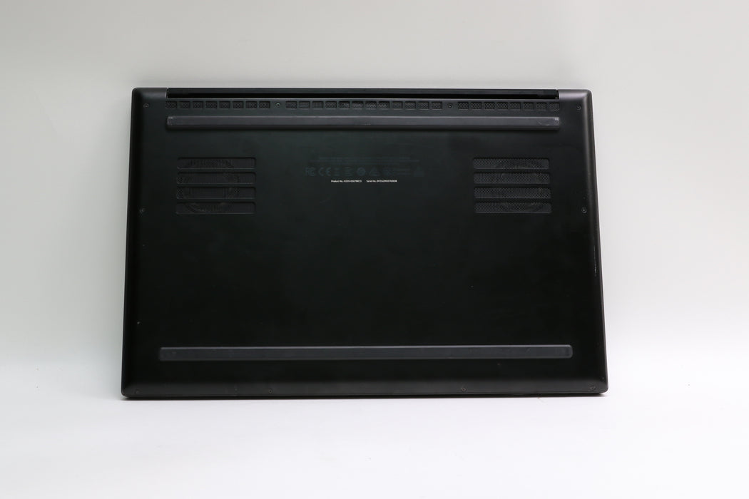15" Razer Blade 15 (Early 2021), i7-10875H 2.30GHz, 40GB, 1TB SSD, RTX 3070