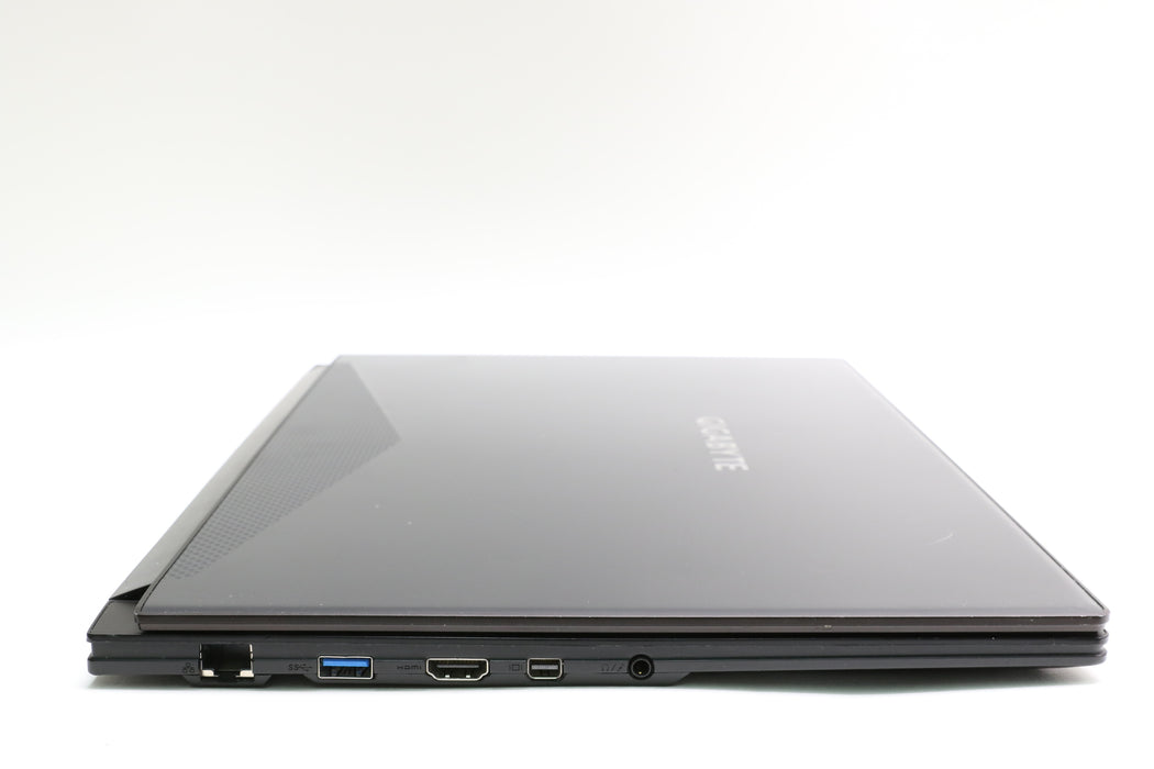 100%BATT 15.6" Gigabyte Aero 15, i7-8750H, 16GB, 512GB SSD, GTX 1070 Max-Q