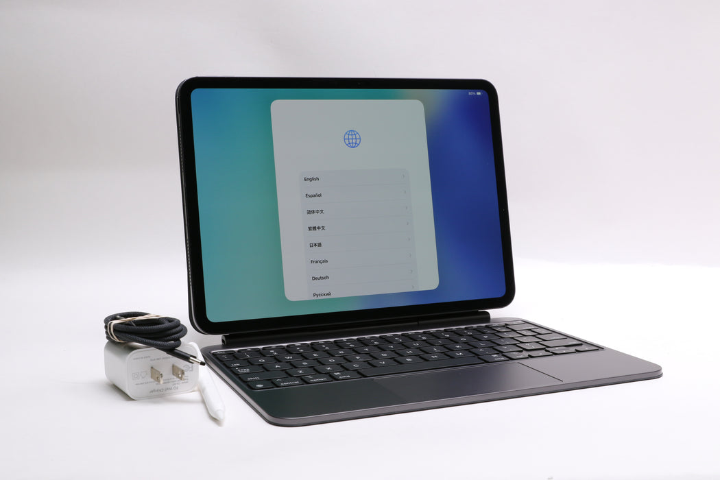 11" Apple iPad Pro M5, 256GB, Unlocked, Space Black, ME2N4LL/A, w/ Apple Pencil Pro and Magic KB!