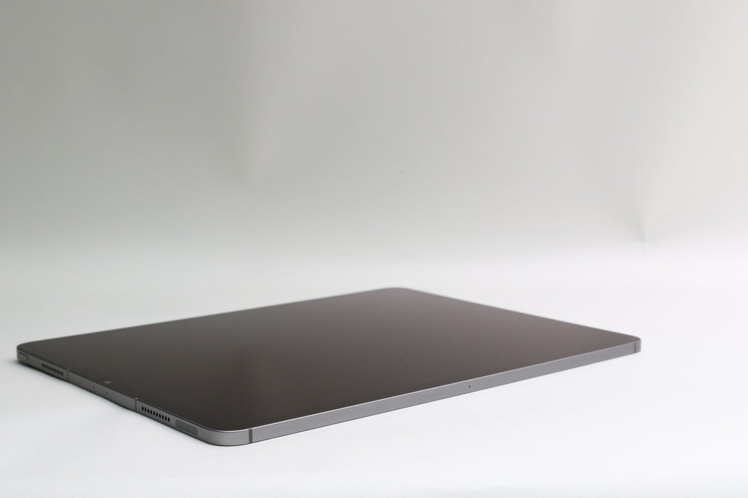 iPad Pro, 12.9", 6th gen, 128GB, Unlocked, Space Gray, MP5X3LL/A