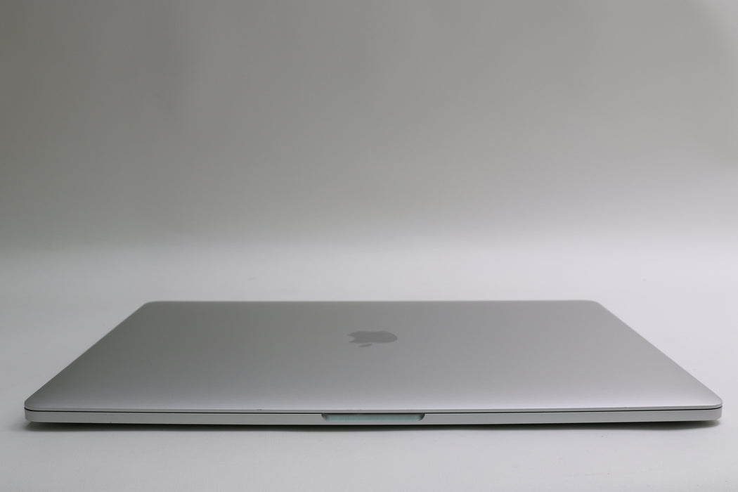 15" 2017, MacBook Pro, BTO, i7-7920HQ, 16GB, 256GB SSD, Radeon Pro 560