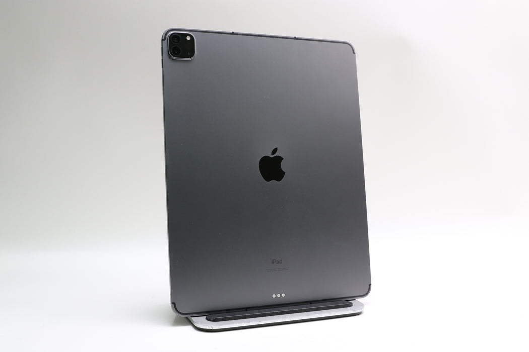 iPad Pro 12.9" M1, 5th Gen, 256GB, Unlocked, Space Gray, MHNW3LL/A