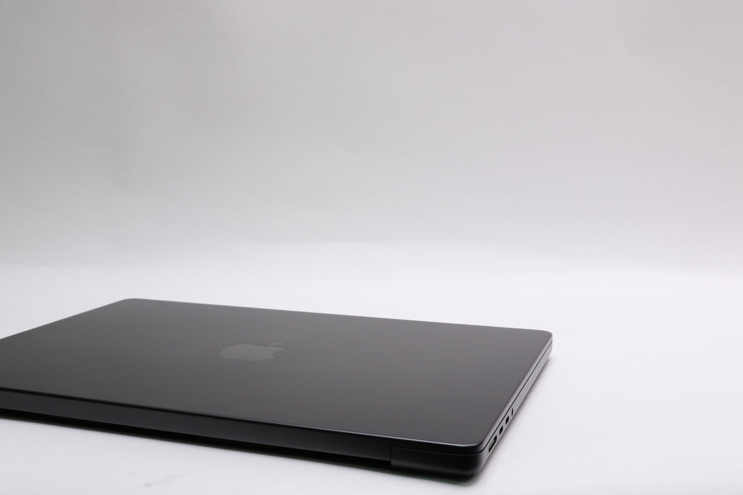 14" 2026, MacBook Pro, MGDR4LL/A, Apple M5 Pro, 24GB, 1TB SSD, 16C — photo 9 of 13