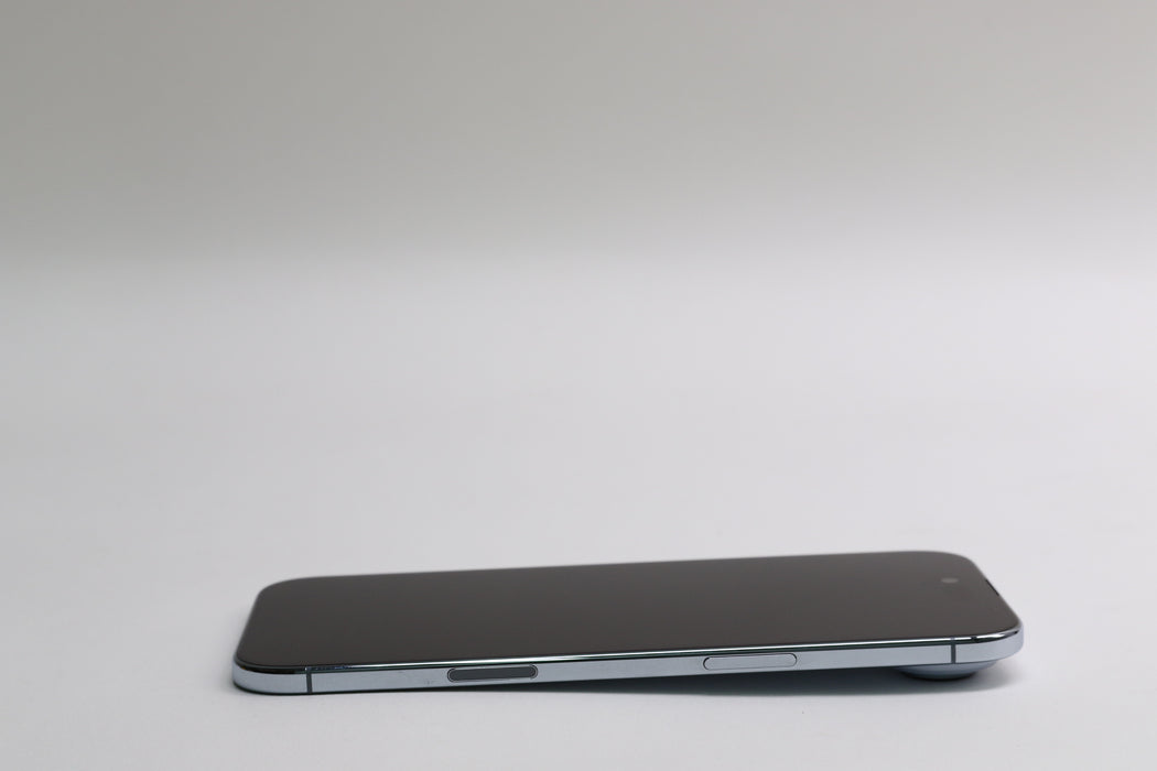 iPhone Air, 256GB, Unlocked, Sky Blue, MG1D4LL/A