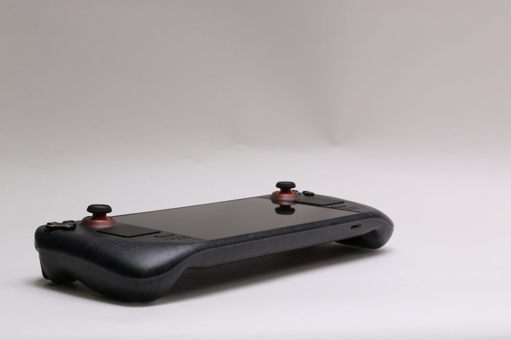 Valve Steam Deck OLED Limited Edition 1TB Translucent Console — photo 11 of 12
