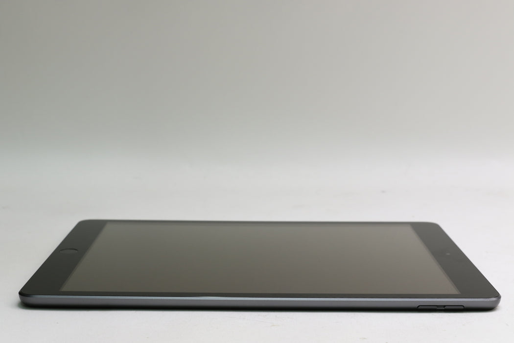 iPad 7th Gen, 128GB, Wi-Fi Only, Space Gray, MW772LL/A 10.2”