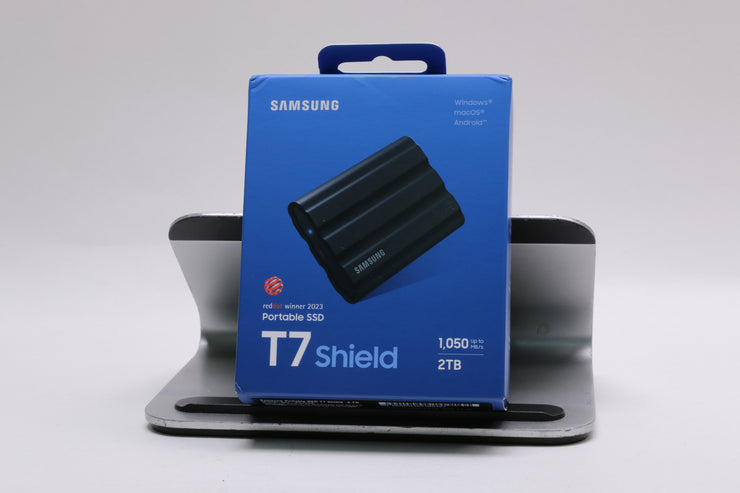 Brand New! Samsung T7 Shield 2TB USB 3.2 Gen 2 Portable External SSD