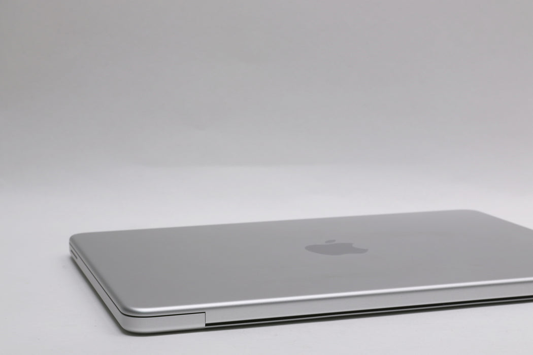 13" 2026, MacBook Neo, MHFA4LL/A, Apple A18 Pro, 8GB, 256GB, 5C, 100% Battery! — photo 7 of 12