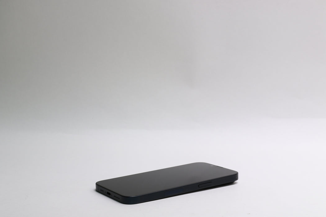 Apple iPhone 14, 128GB, Unlocked, Midnight, MPUA3LL/A — photo 10 of 13