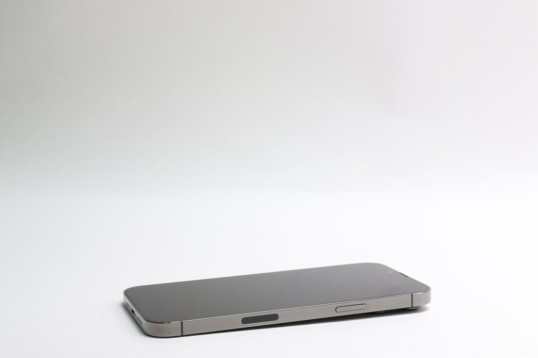 Apple iPhone 13 Pro Max, 128GB, Unlocked, Graphite, MLKL3LL/A — photo 10 of 13