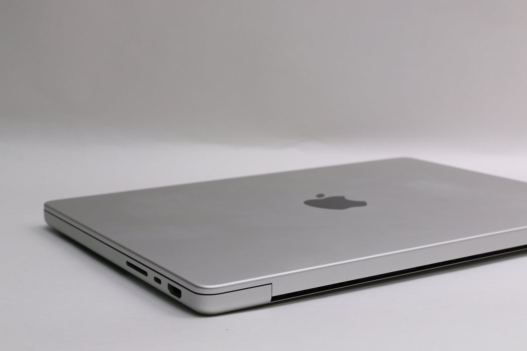 14" MacBook Pro, Apple M5, 16GB, 512GB, 10C, AC+, Nano-Texture, 100% Battery!