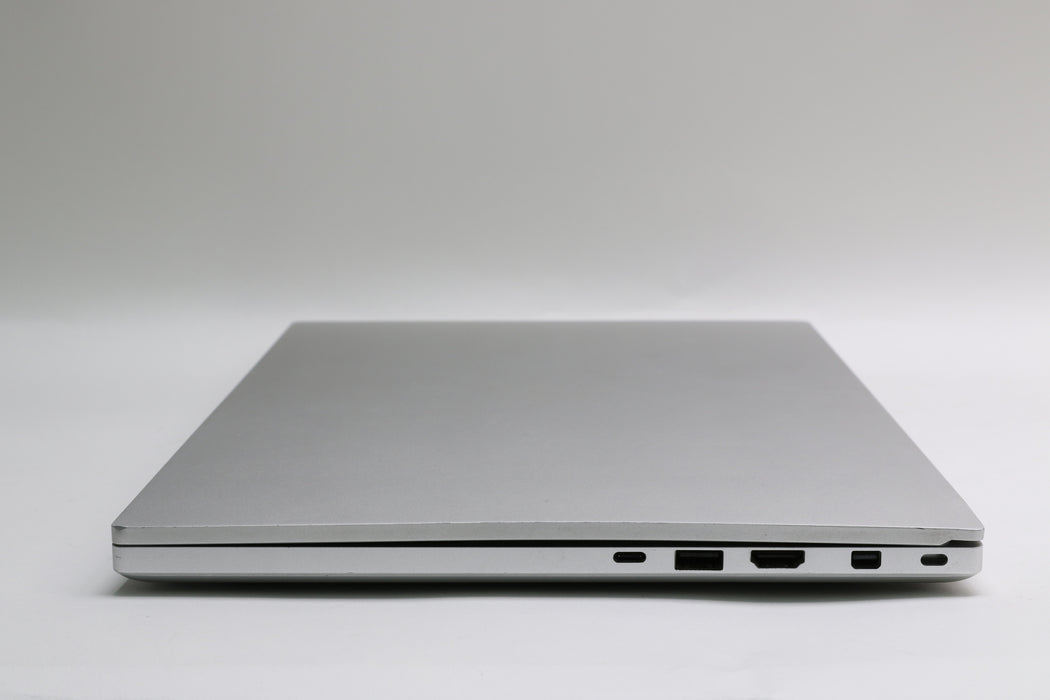 15.6" Razer, Blade, i7-9750H 2.60GHz, 16GB, 512GB SSD, RTX 2070