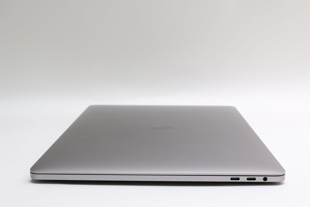 100%BATT, 15" 2017, Macbook Pro, MPTW2LL/A, i7-7920HQ, 16GB, 1TB SSD, Pro 560