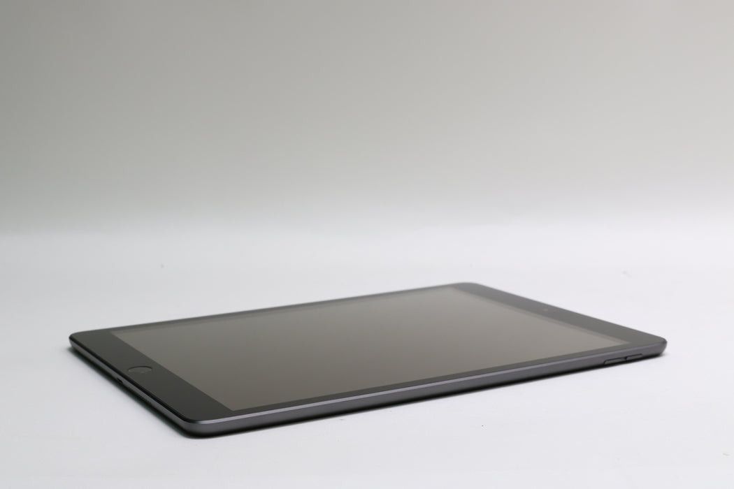 iPad 10.2" 7th Gen, 128GB, Wi-Fi, Space Gray, MW772LL/A
