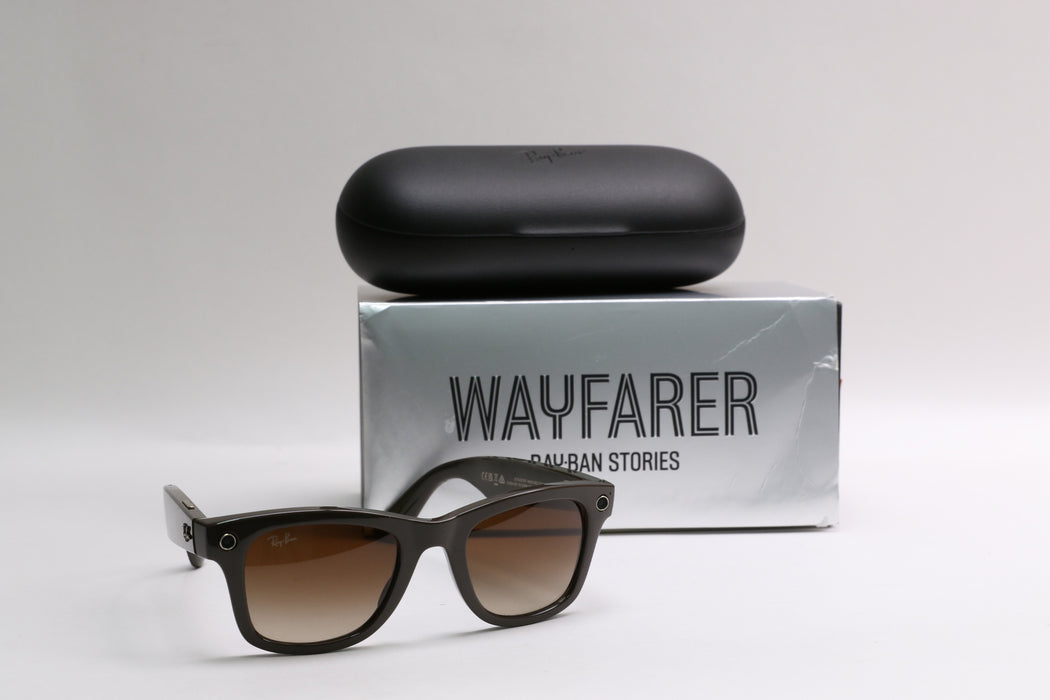 Meta Rayban Stories Wayfarer Smart Glasses (Brown) w/ Case!