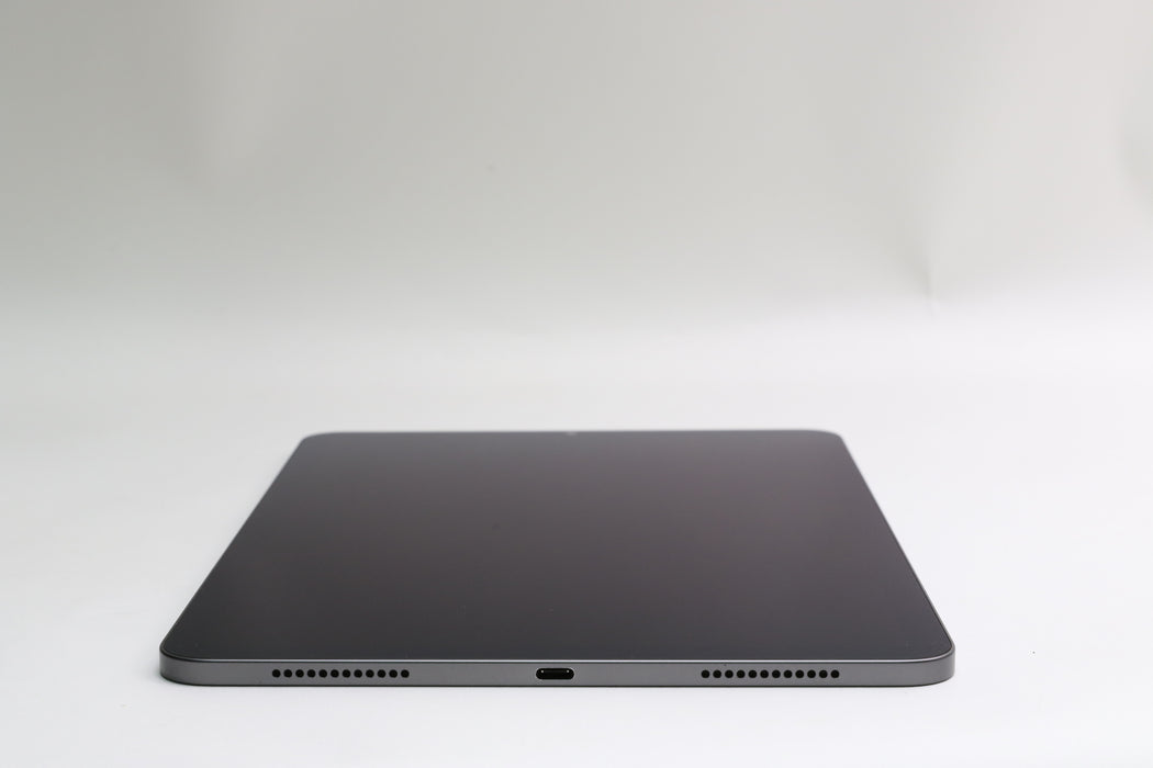 iPad Air 5th gen, 64GB, Wi-Fi, Space Gray, MM9C3LL/A + Pencil
