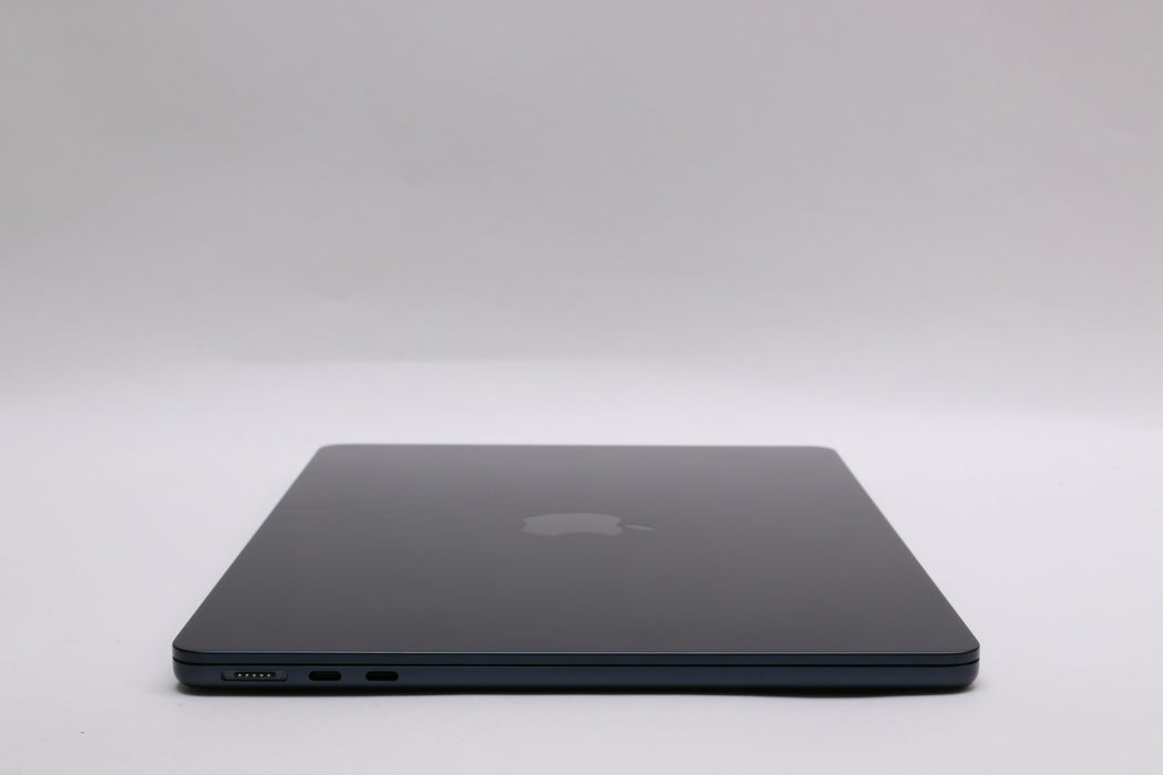 13" 2022, MacBook Air, MC7X4LL/A, Apple M2, 16GB, 256GB SSD, 8C — photo 10 of 13