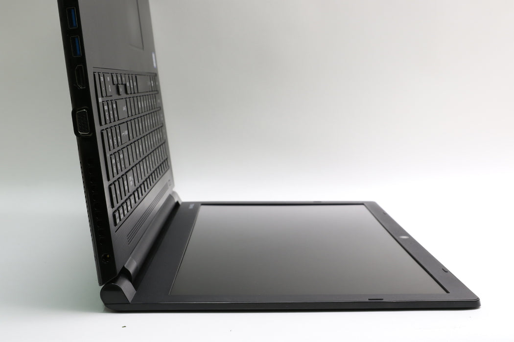 15.6" Toshiba Tecra C50-D, i3-7100U, 4GB, 1TB HDD