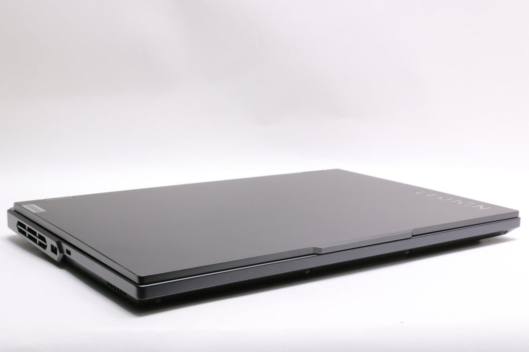 16" Lenovo Legion Pro 5 16irx9, i9-14900HX, 32GB, 2TB SSD (2x1TB), RTX 4070!