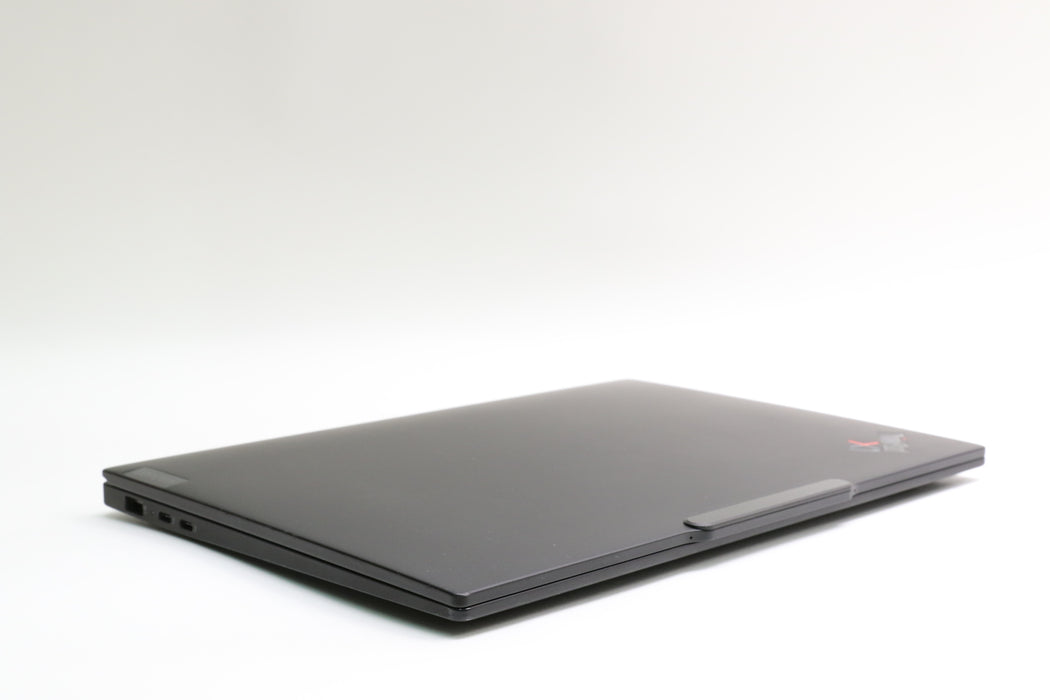 100%BATT 14" WUXGA Lenovo Thinkpad X1 Carbon Gen 12, Ultra 7 165U, 32GB, 1TB SSD