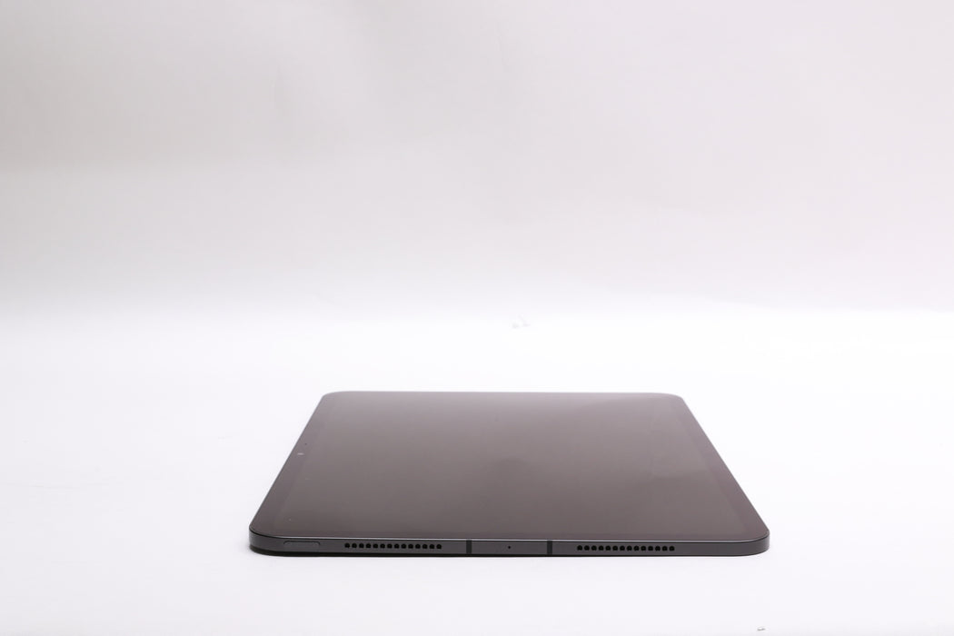 11" Apple iPad Pro M5, 256GB, Unlocked, Space Black, ME2N4LL/A, w/ Apple Pencil Pro and Magic KB!