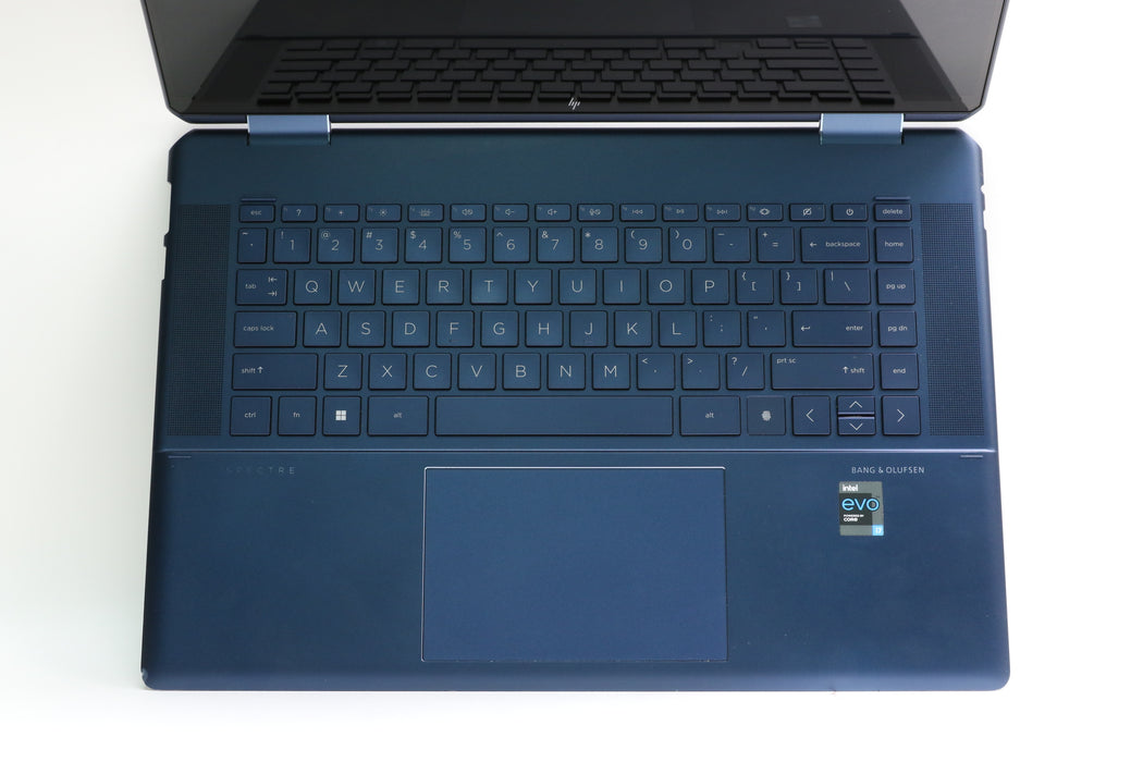16" HP 16-f0013dx, i7-11390H, 16GB, 512GB SSD, Touchscreen
