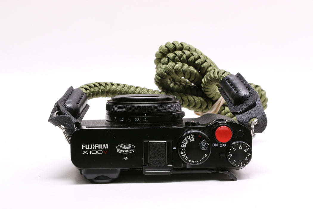 Fujifilm X100V 26.1MP Compact Camera w/ 23mmf/2 Lens