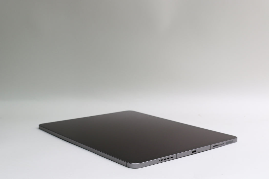 iPad Pro 6th Gen, 256GB, Unlocked, Space Gray, MP603LL/A 12.9”, Apple Pencil!