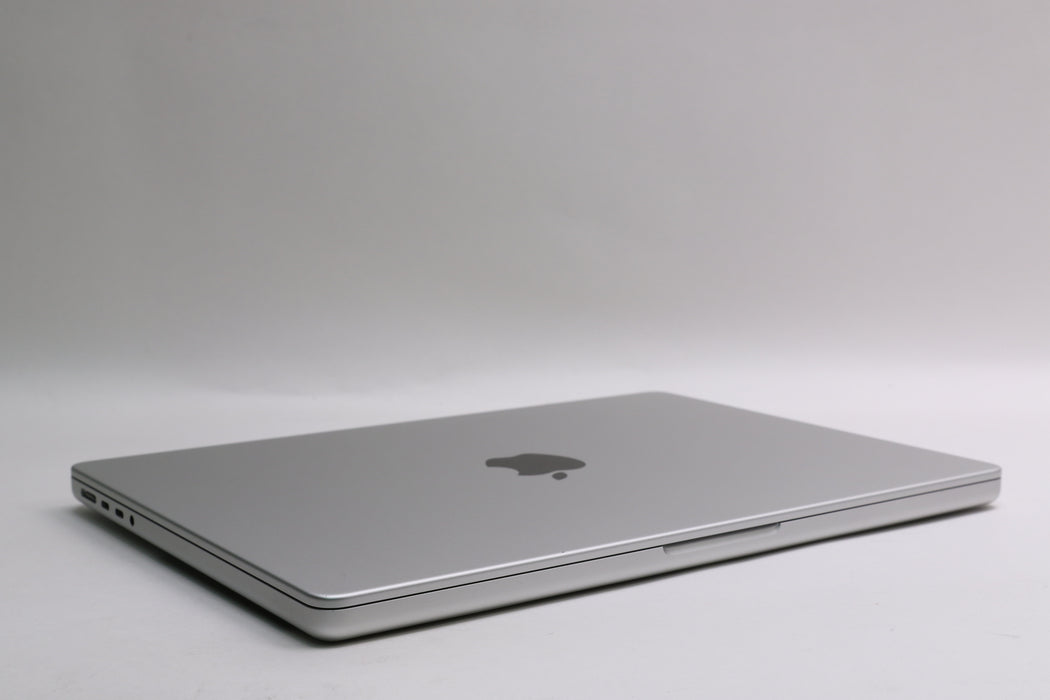 14" 2024, MacBook Pro, MW2W3LL/A, Apple M4, 16GB, 512GB SSD, 10C
