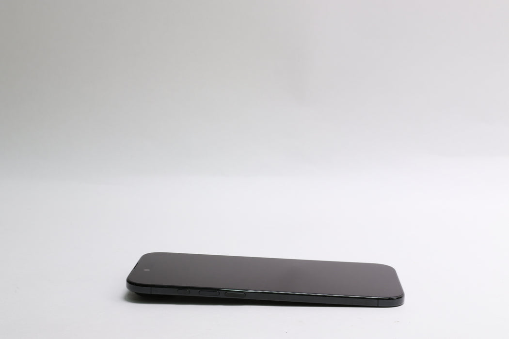 Apple iPhone Air, 1TB, Unlocked, Space Black, MG1L4LL/A — photo 7 of 12