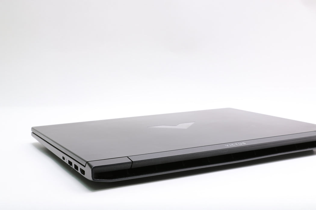 15" HP Victus 15-fa2xxx, i5-13420H, 24GB, 512GB SSD, RTX 3050