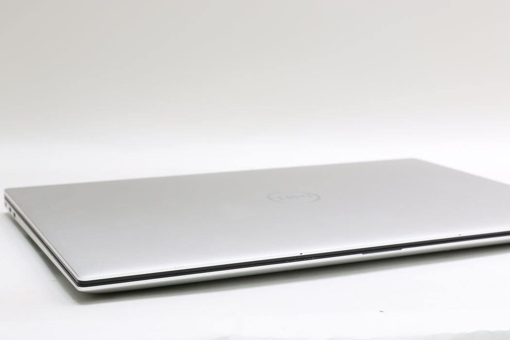 15" 3.5K OLED! Dell XPS 15 9510, i7-11800H, 32GB, 512GB, RTX 3050 Ti, 100%BATT!