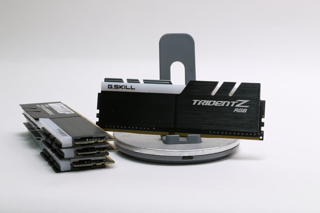 G.SKILL Trident Z RGB 32GB (4x8GB) DDR4 3200MHz DIMM