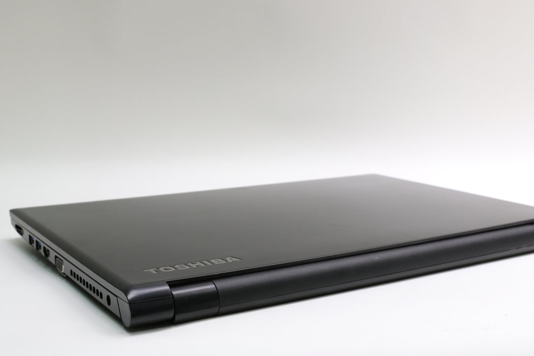 15.6" Toshiba Tecra C50-D, i3-7100U, 4GB, 1TB HDD