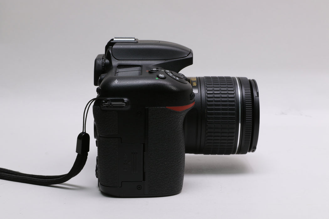 Nikon D7500 Camera w/ Nikon AF-P DX 18-55mm, 70-300mm, 2x OEM Batteries, 10K SC! — photo 6 of 15