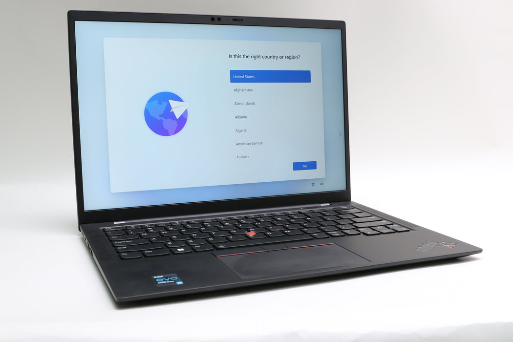14" UHD+ Lenovo Thinkpad X1 Carbon Gen 9, i7-1185G7, 32GB, 512GB SSD