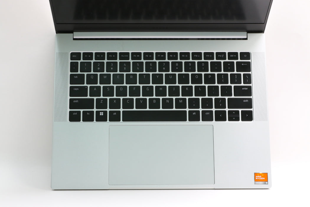 14" Razer Blade 14, AMD Ryzen 9 7940HS, 32GB, 1TB SSD, RTX 4070 Laptop GPU