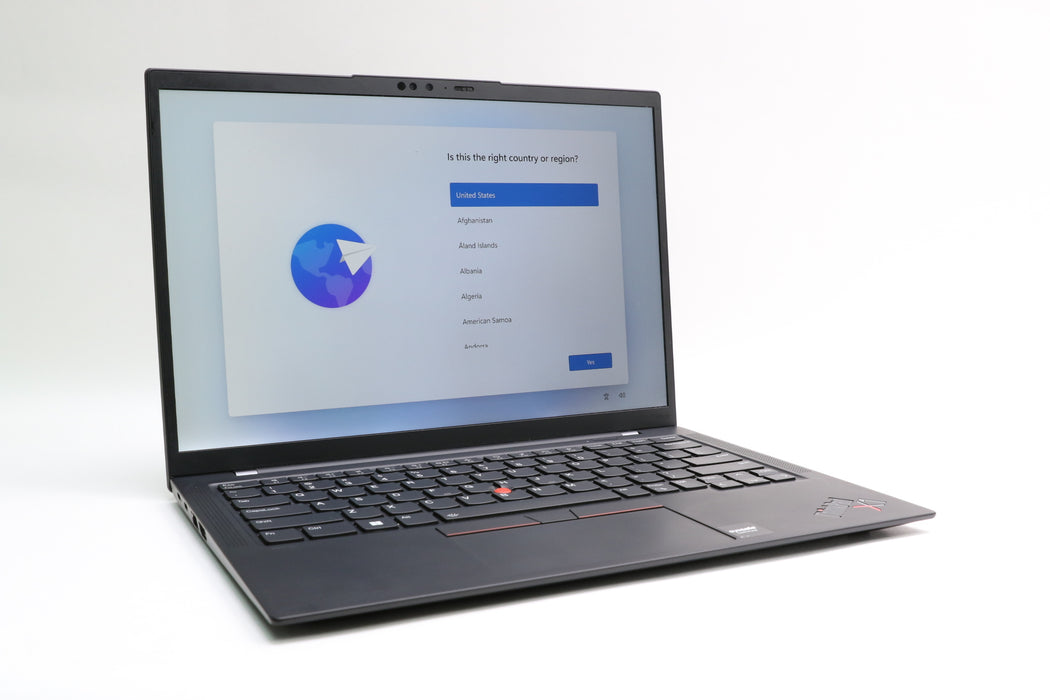 14" UHD+ Lenovo Thinkpad X1 Carbon Gen 10, i7-1270P, 32GB Memory, 512GB SSD
