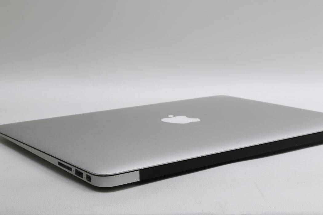 13" 2017, MacBook Air, BTO, i7-5650U, 8GB, 256GB SSD