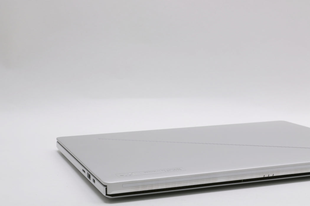 14" 2.8K ASUS ROG Zephyrus G14 GA403UI, Ryzen 9 8945HS, 32GB, 1TB SSD, RTX 4070 — photo 7 of 13