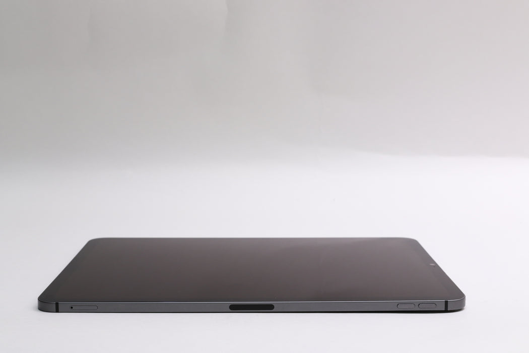 11" iPad Pro M1, 3rd Gen, 256GB, Unlocked, Space Gray, MHMV3LL/A