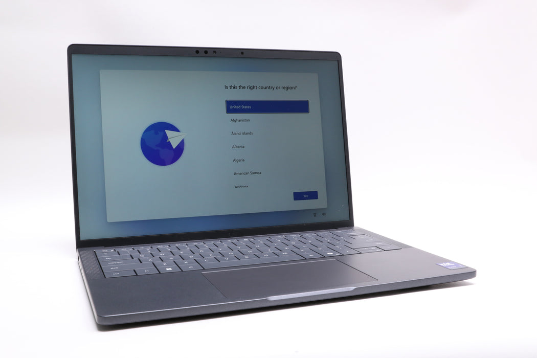 14" QHD+ Dell Pro 14 Premium Pa14250, Ultra 7 268V, 32GB, 512GB, 100% Battery!