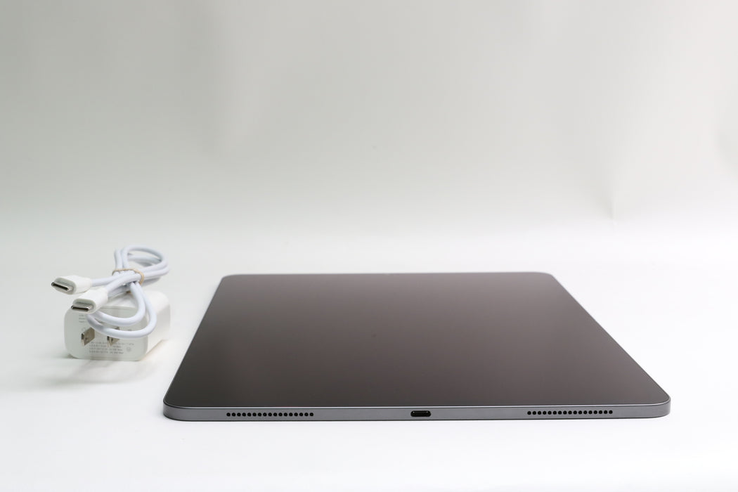 iPad Pro, 12.9", 4th gen, 256GB, Wi-Fi Only, Space Gray, MXAT2LL/A
