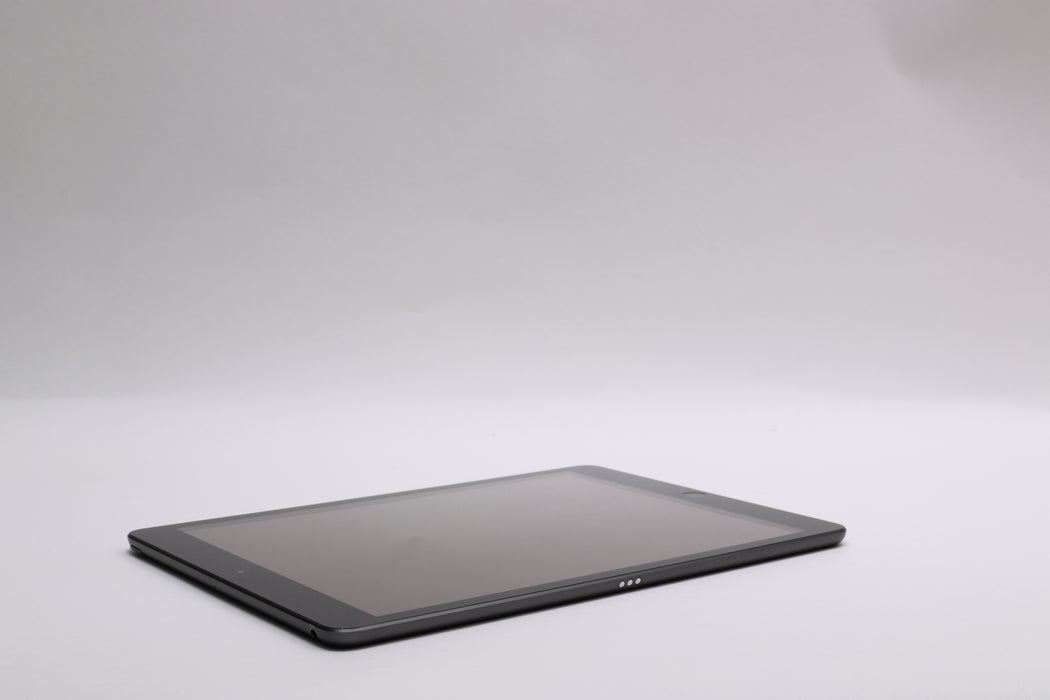 10.2" iPad 8th Gen, 128GB, Wi-Fi Only, Space Gray, MYLX2LL/A