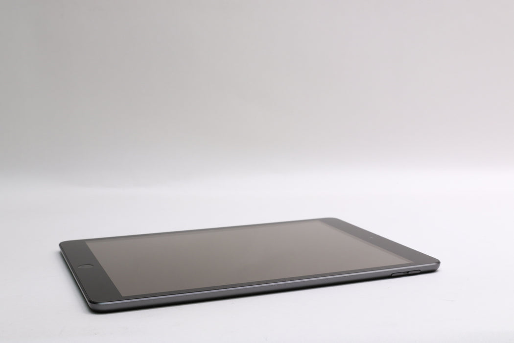 iPad 10.2" 8th Gen, 128GB, Wi-Fi Only, Space Gray, MYLD2LL/A