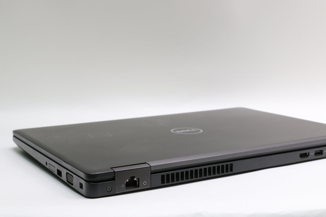 15.6" Dell, Precision 3520, i7-7700HQ 2.80GHz, 16GB, 256GB SSD, Quadro M620