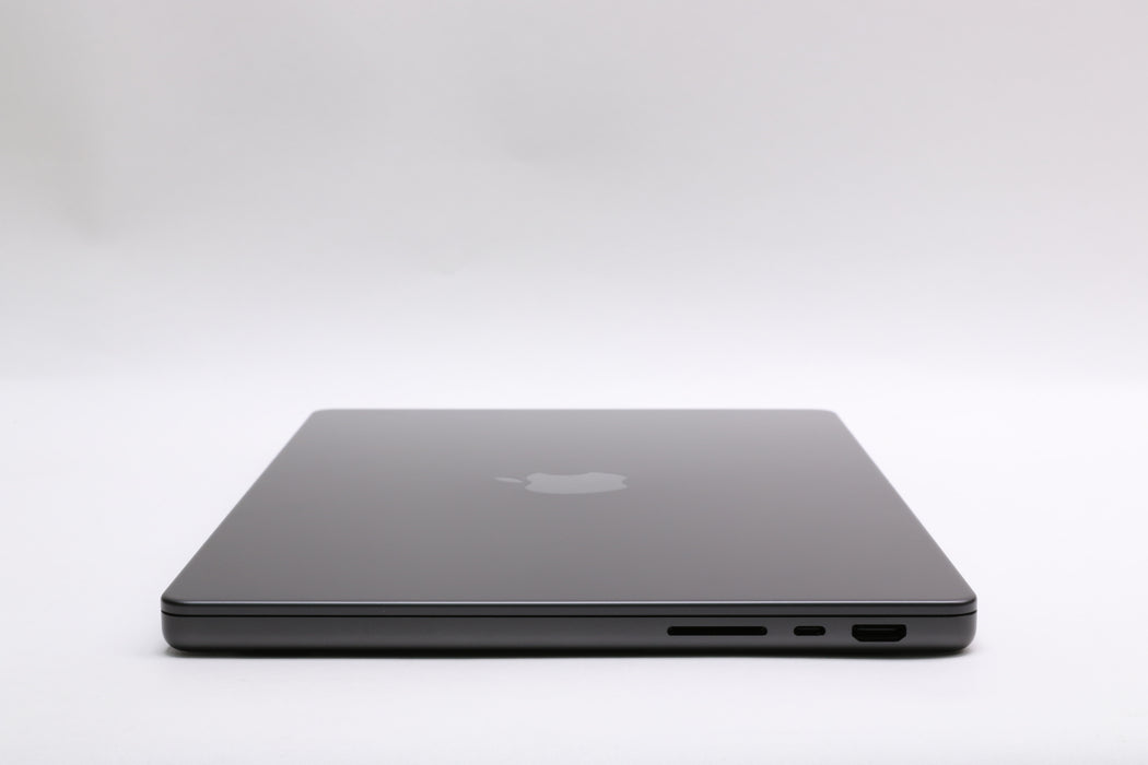 14" 2024, MacBook Pro, MW2V3LL/A, Apple M4, 16GB, 1TB SSD, 10C, 100% Battery! — photo 6 of 12