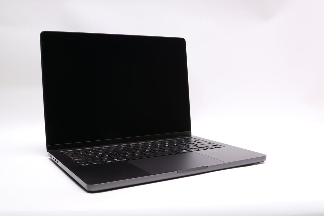 14" 2025, MacBook Pro, MDE04LL/A, Apple M5, 16GB, 512GB SSD, 10C, 100% Battery!